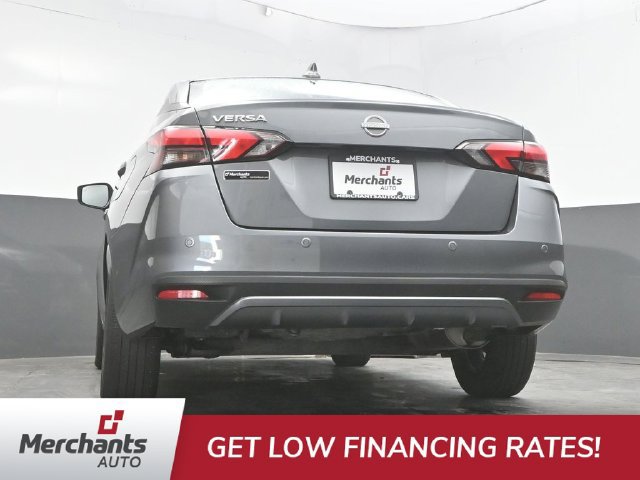 Used 2025 Nissan Versa SV FWD image 30