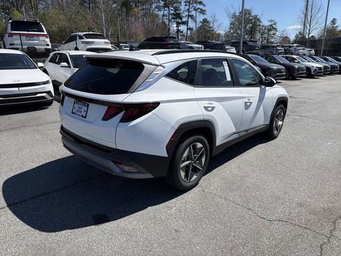New 2026 Hyundai Tucson SEL image 7