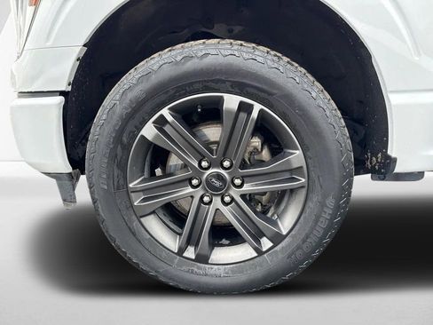 Used 2022 Ford F150 Lariat w/ Equipment Group 502A High image 10