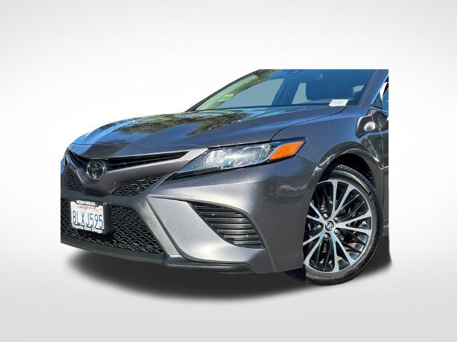 Used 2019 Toyota Camry SE w/ Protection Package (Q2) FWD image 3