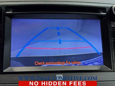 Used 2013 Toyota Venza XLE w/ XLE Premium Pkg AWD/4WD image 28
