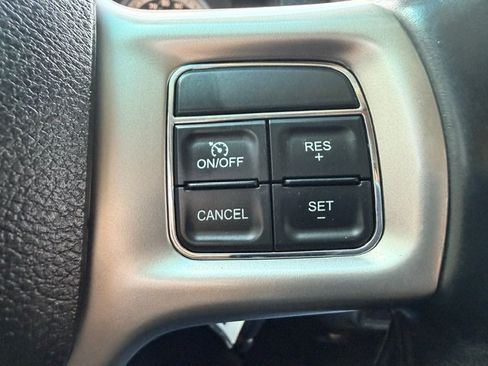 Used 2015 RAM 2500 Laramie AWD/4WD image 23