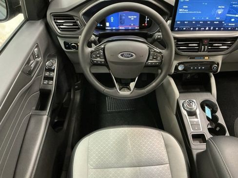 Used 2024 Ford Escape Active w/ Tech Pack #1 image 12