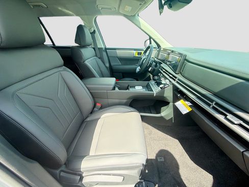 New 2026 Hyundai Santa Fe SEL w/ Tow & Go Package FWD image 20