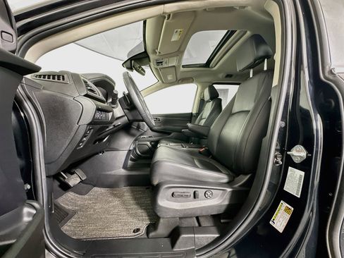 Used 2025 Honda Odyssey EX-L image 13