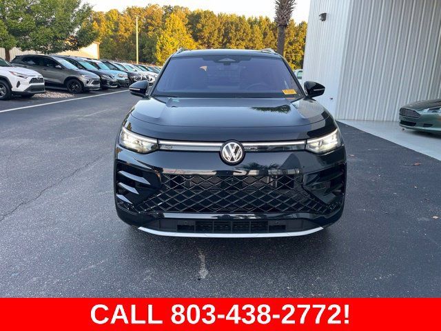 Used 2026 Volkswagen Tiguan SEL R-Line AWD/4WD image 36