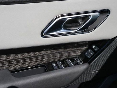 New 2026 Land Rover Range Rover Velar S image 23