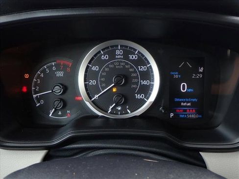 Used 2022 Toyota Corolla LE image 20