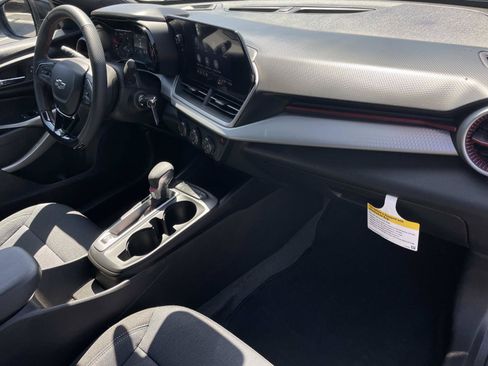 Used 2025 Chevrolet Trax RS w/ Driver Confidence Package FWD image 29