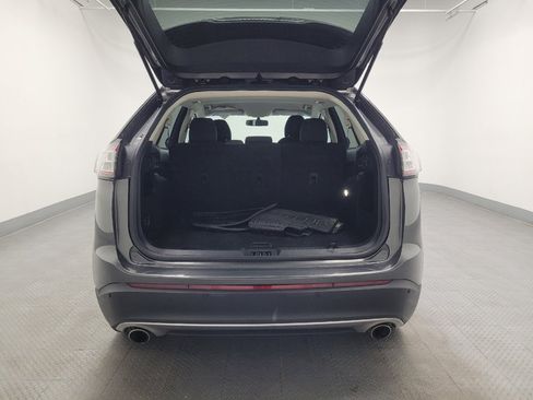 Used 2015 Ford Edge SEL image 29