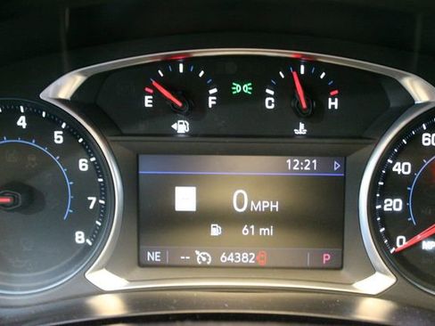 Used 2021 Chevrolet Traverse Premier w/ Redline Edition AWD/4WD image 25