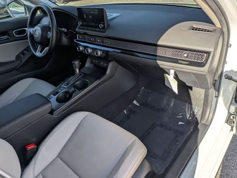Used 2024 Honda Civic EX-L image 28