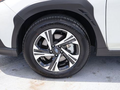 Used 2024 Subaru Crosstrek 2.0i Premium AWD/4WD image 30