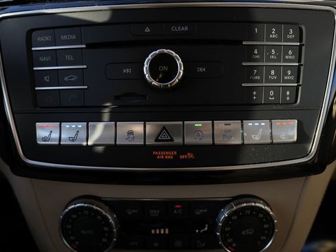 Used 2017 Mercedes-Benz GLE 400 4MATIC image 64