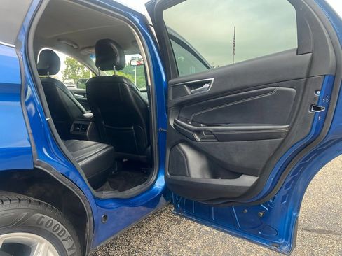Used 2018 Ford Edge Titanium AWD/4WD image 34