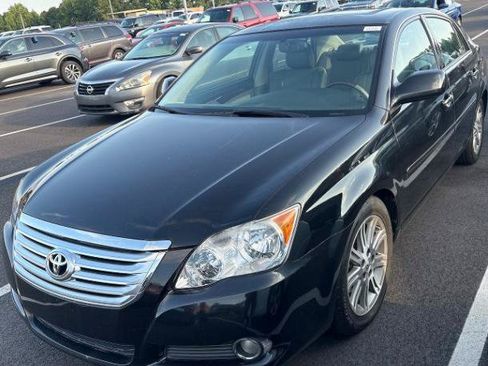 Used 2008 Toyota Avalon Limited FWD image 2