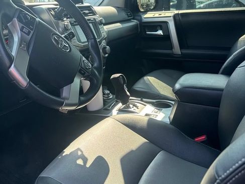 Used 2019 Toyota 4Runner SR5 Premium AWD/4WD image 5