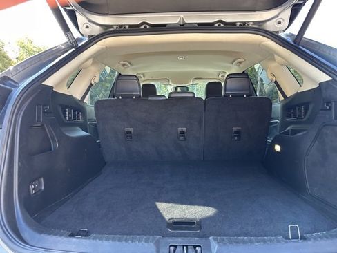 Used 2022 Ford Edge Titanium image 8