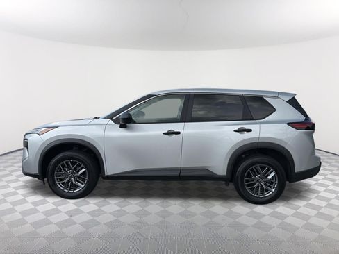 Used 2024 Nissan Rogue S AWD/4WD image 12