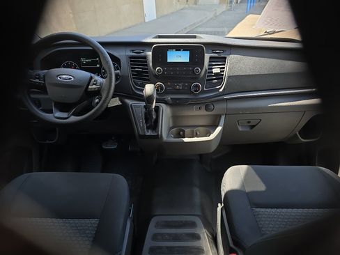 Used 2024 Ford Transit 250 Low Roof w/ Exterior Upgrade Package RWD image 20