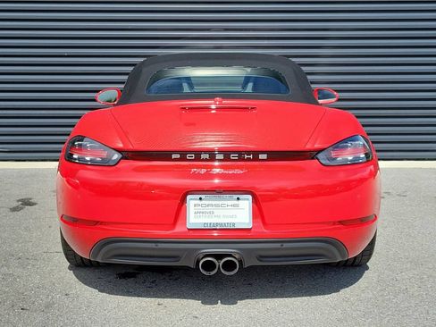 Certified 2017 Porsche 718 Boxster RWD image 6