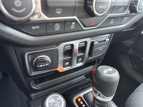 New 2026 Jeep Wrangler Sport AWD/4WD image 19