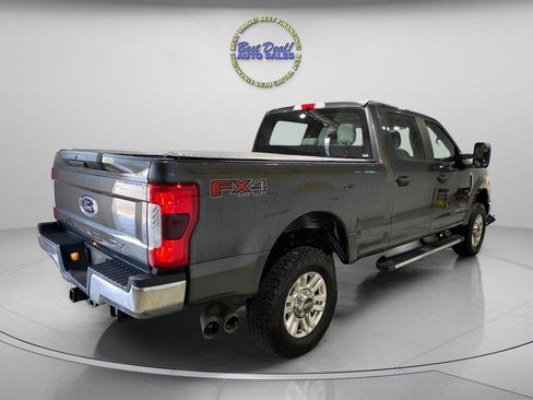 Used 2019 Ford F250 XL w/ STX Appearance Package AWD/4WD image 4