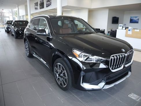 Used 2026 BMW X1 xDrive28i w/ Technology Package AWD/4WD image 4