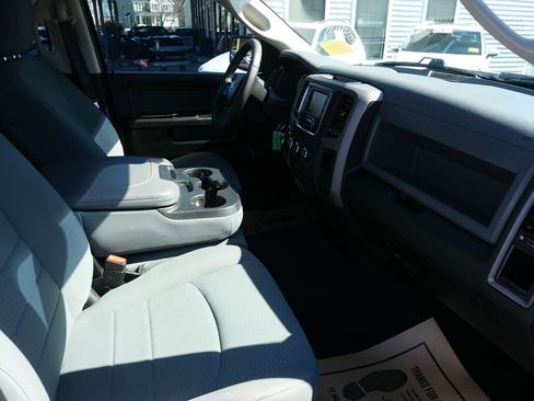 Used 2019 RAM 1500 Express w/ Express Value Package image 29