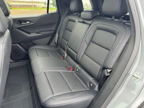 Used 2026 Chevrolet Equinox LT w/ Convenience Package II FWD image 22