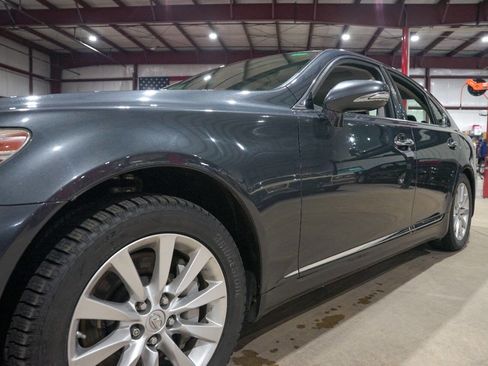 Used 2010 Lexus LS 460 AWD image 36