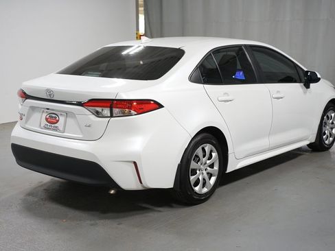 Certified 2025 Toyota Corolla LE image 8