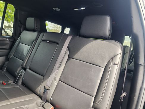Used 2024 Chevrolet Suburban LT AWD/4WD image 12
