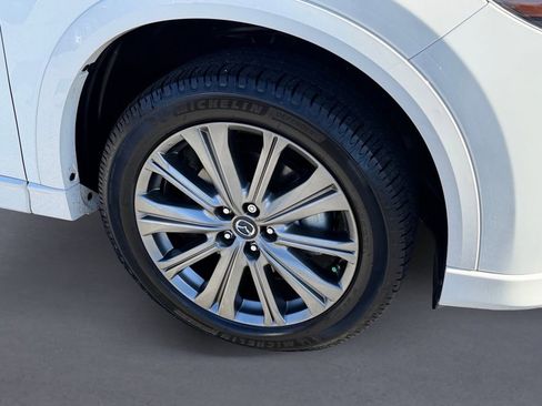 Used 2024 MAZDA CX-5 Signature image 29