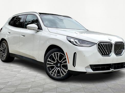 New 2025 BMW X3 xDrive30i w/ Premium Package image 3