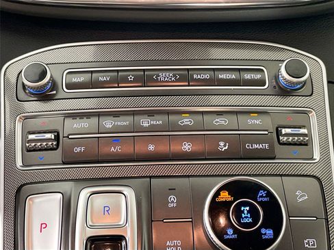Used 2023 Hyundai Santa Fe SEL AWD/4WD image 9