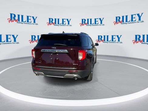 Certified 2023 Ford Explorer Limited w/ Equipment Group 301A image 7