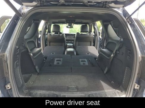 Used 2021 Dodge Durango R/T w/ Blacktop Package AWD/4WD image 18