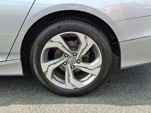 Certified 2020 Honda Accord EX image 8