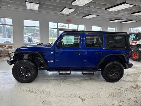 Used 2019 Jeep Wrangler Unlimited Sport S AWD/4WD image 5