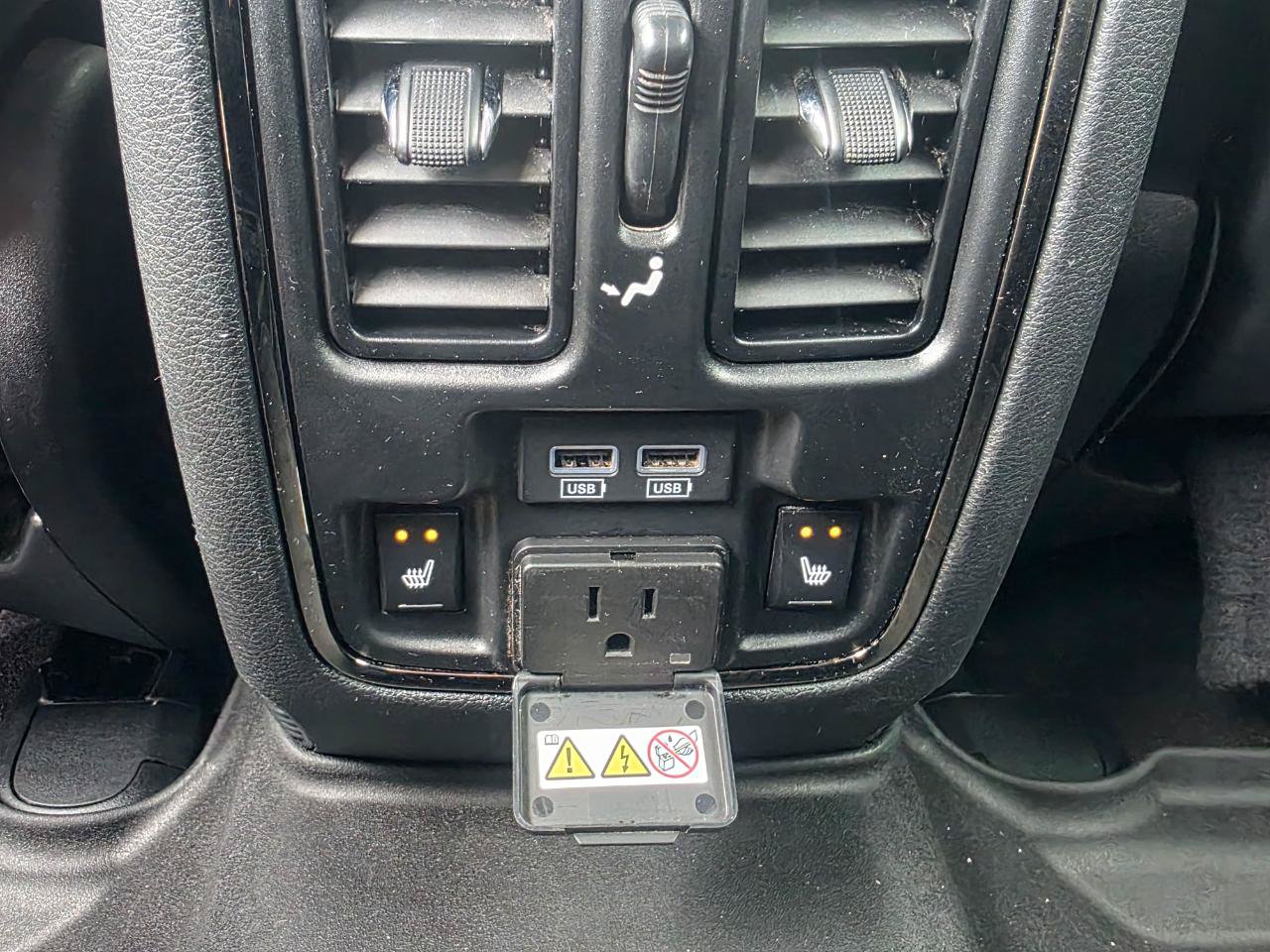 Used 2019 Dodge Durango GT AWD/4WD image 15