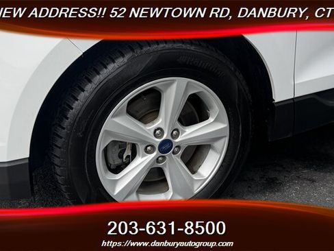 Used 2017 Ford Edge SE AWD/4WD image 10