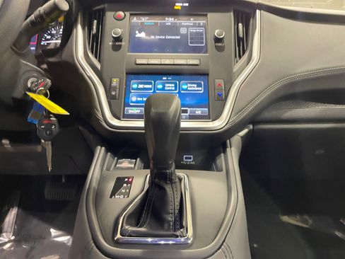 Certified 2025 Subaru Outback image 15