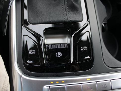 New 2026 Kia Carnival EX image 26