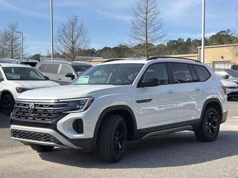 New 2026 Volkswagen Atlas Peak Edition image 31