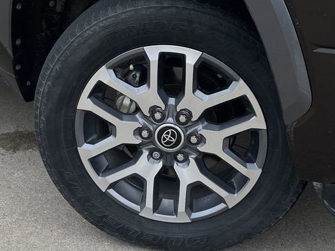 Used 2024 Toyota Tundra 1794 Edition AWD/4WD image 9