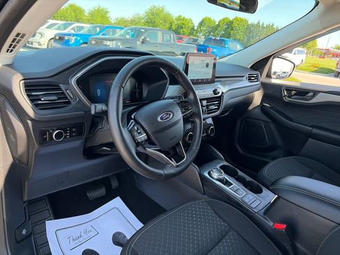 Used 2023 Ford Escape Active w/ Cold Weather Package FWD image 14