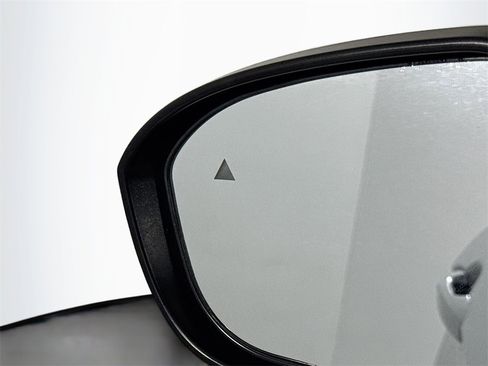 Used 2023 Mitsubishi Outlander SEL 40th Anniversary image 16