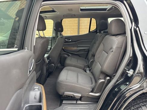 Used 2021 GMC Acadia SLE w/ Driver Convenience Package image 16