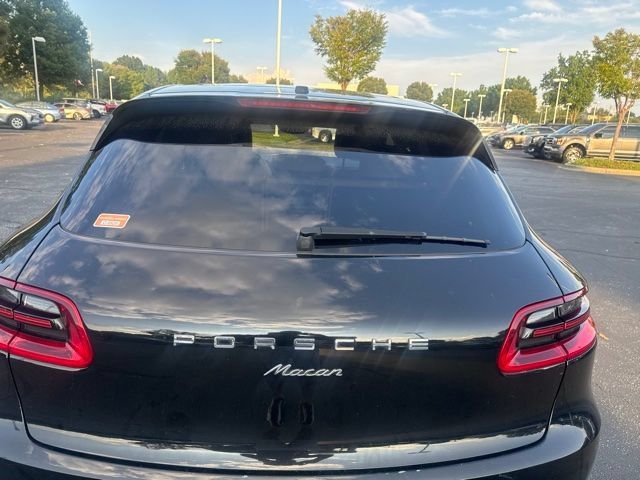 Used 2018 Porsche Macan AWD/4WD image 7
